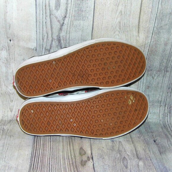 VANS Classic Slip On Red Roses Sneakers Womens Size 8 - Picture 2 of 7